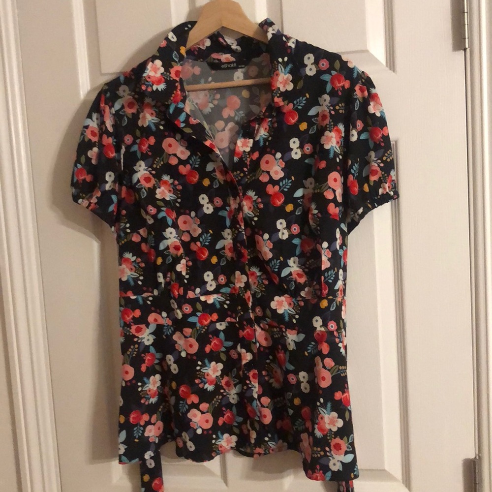 Floral peplum eshakti blouse size 18